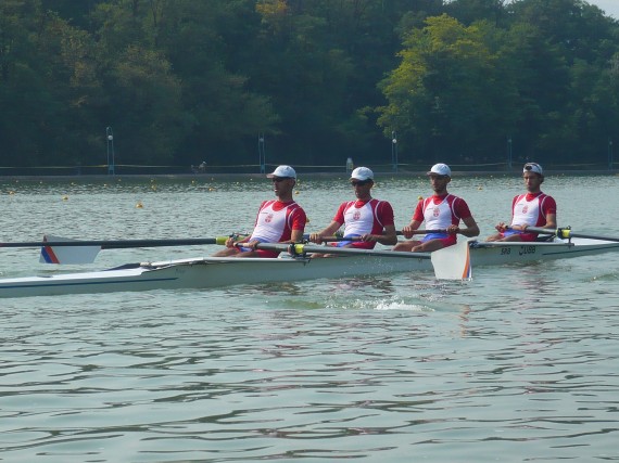 cetverac bez kormilara za lake veslace2